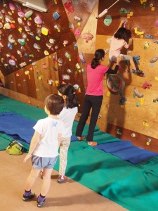 702496_584558588339130_1443784295_n